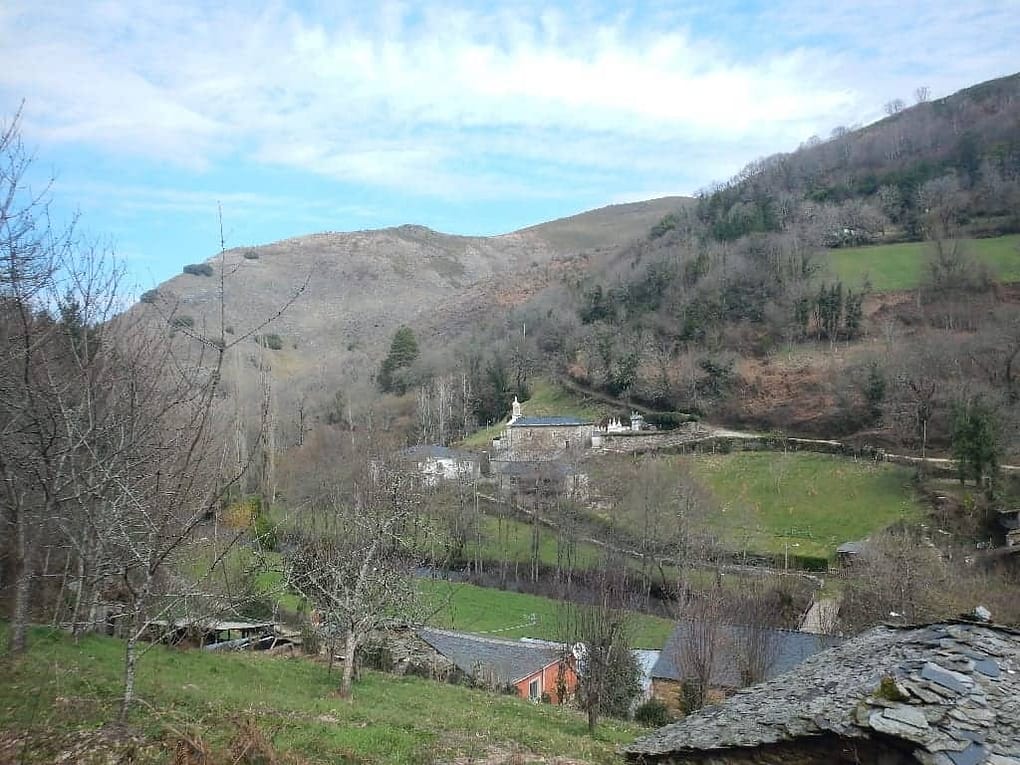 Val do río Lóuzara